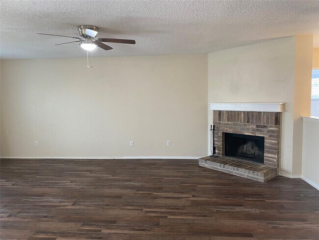 Building Photo - 4045 Golden Horn Ln