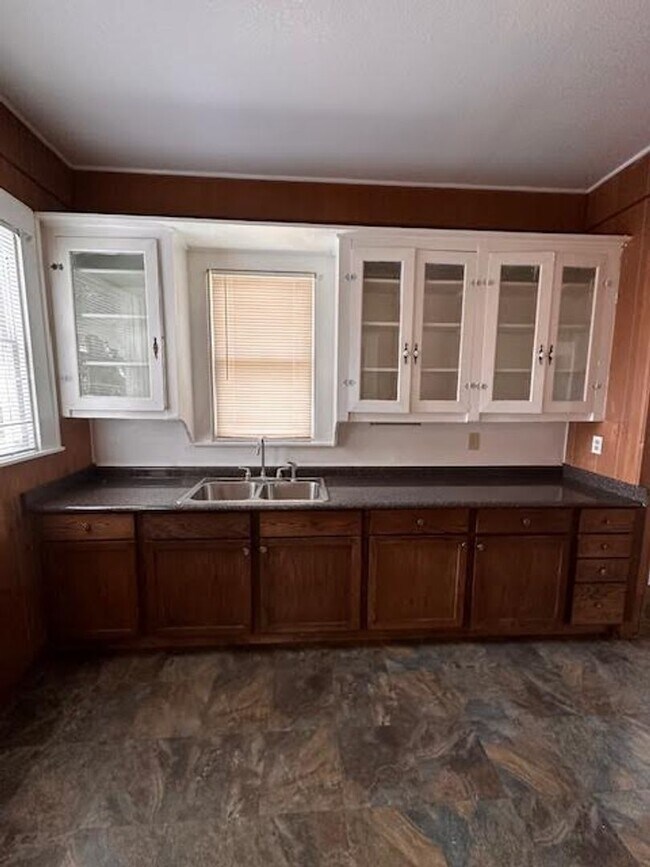 Foto del edificio - 2724 Bosque Blvd