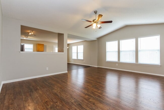 Foto del edificio - 6906 W Dover Pl