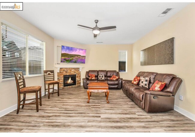Building Photo - 1536 Portofino Dr