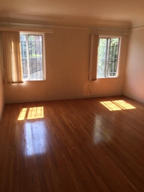 Foto del edificio - 4026 Ingraham St