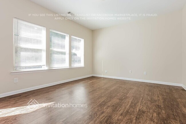 Foto del edificio - 4261 Henry Ridge Ct