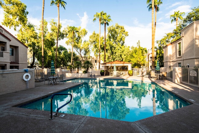 Building Photo - 2 Bedroom 2 Bath in Mesa