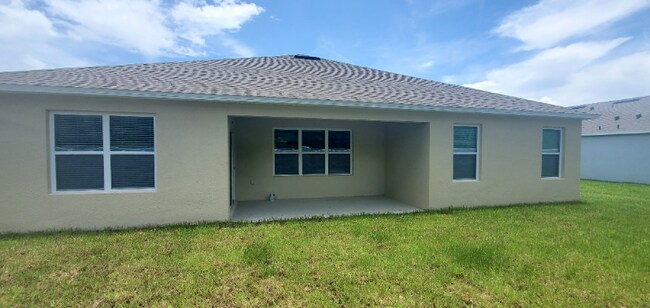 Foto del edificio - 204 Sunset Point Dr