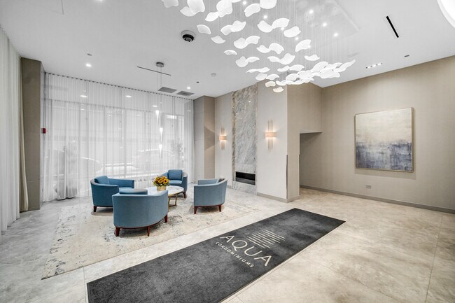 Foto del edificio - 221 N Columbus Dr