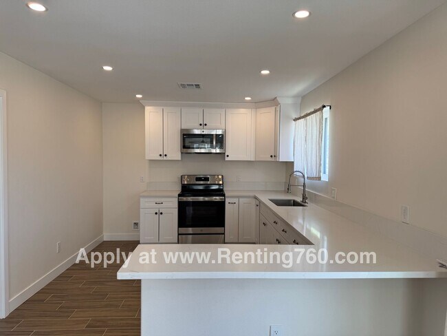 Foto del edificio - New 2 Bedroom 1 Bathroom Home!!