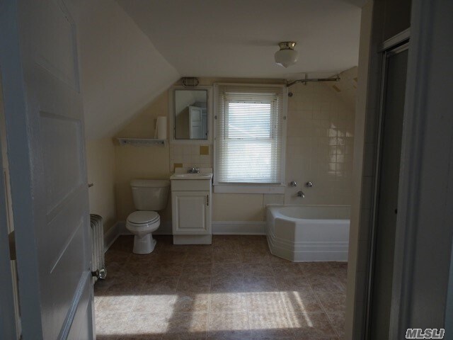 Building Photo - 51 Railroad Ave