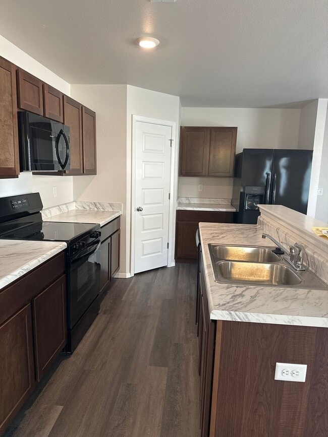 Building Photo - *Preleasing Now!- Three Bedroom | Two Bath Home in Barberry Court