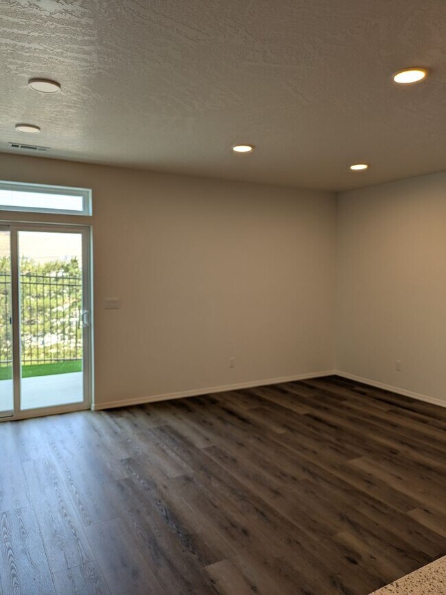 Foto del edificio - 6352 W 36th Pl
