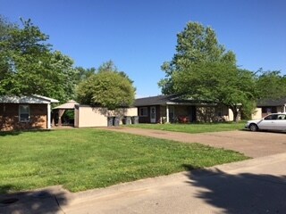 Primary Photo - 4100 Kings Run