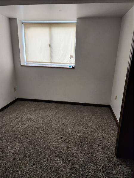 Foto del edificio - 1320 Kelton Ave