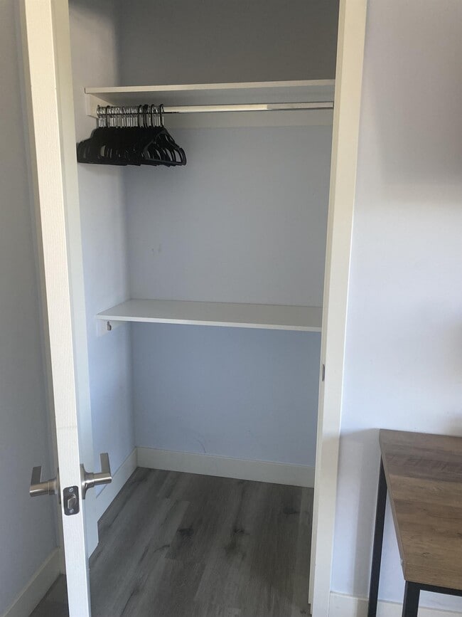 Building Photo - 10737 Hortense St