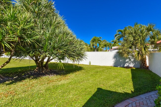 Foto del edificio - 1469 Vía Privada