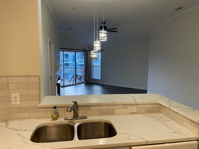 Building Photo - 1106 Torrence Cir