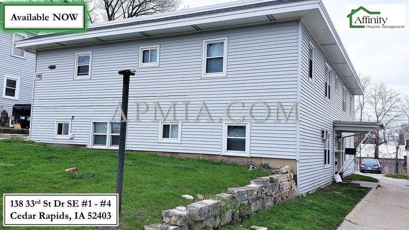 Primary Photo - 138 33rd St Dr SE