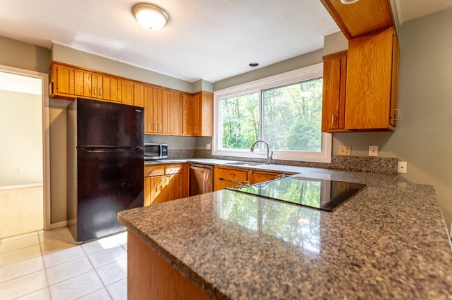 Foto del edificio - 43 Hitching Post Ln