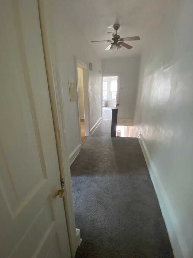 Foto del edificio - 5845 N 13th St