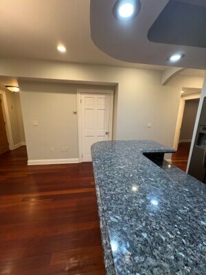 Foto del edificio - 106 E Brookline St