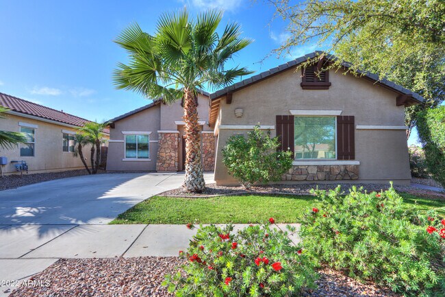 Building Photo - 861 E Cherry Hills Dr