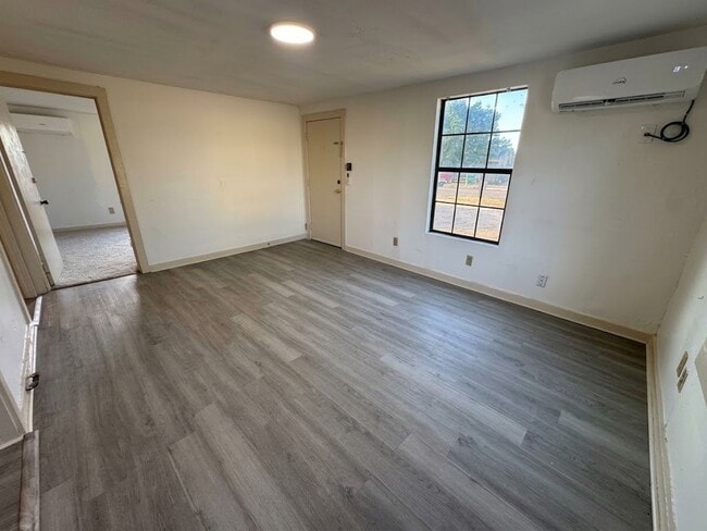 Building Photo - 1829 Spaulding St