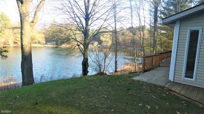 Foto del edificio - 2 br, 2 bath House - 10830 Simpson W