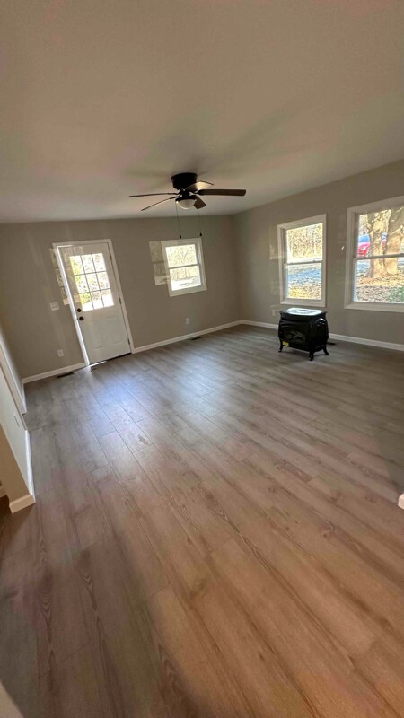 Building Photo - 4925 Mineral Springs Rd