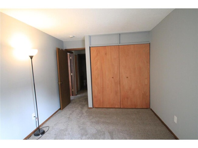 Foto del edificio - 3155 Coachman Rd