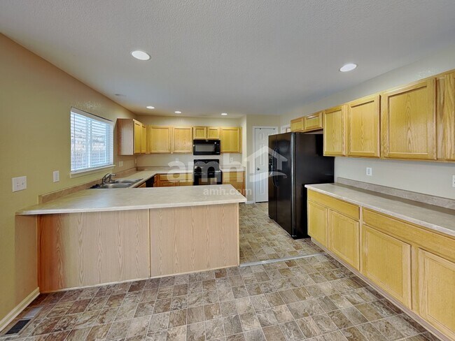 Foto del edificio - 3910 S Quatar St