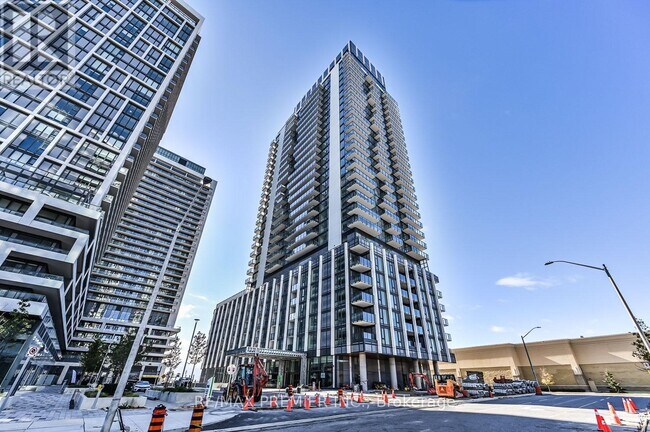 Building Photo - 27 Korda Gate