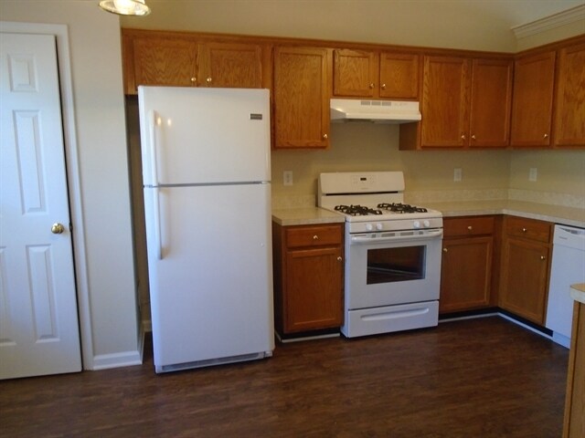 Building Photo - 7233 Cedar Forest Drive
