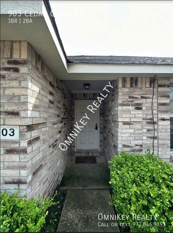 Foto del edificio - 903 Cedar Creek Dr