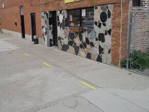 Building Photo - 130 E Lincoln Hwy