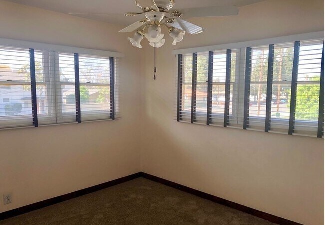 Building Photo - Property Glassell