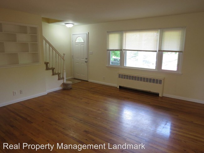Building Photo - 4 br, 2 bath House - 34 Oakwood Avenue
