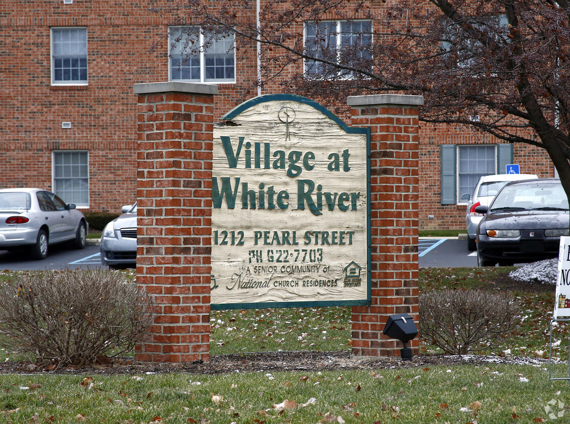 Building Photo - Village at White River