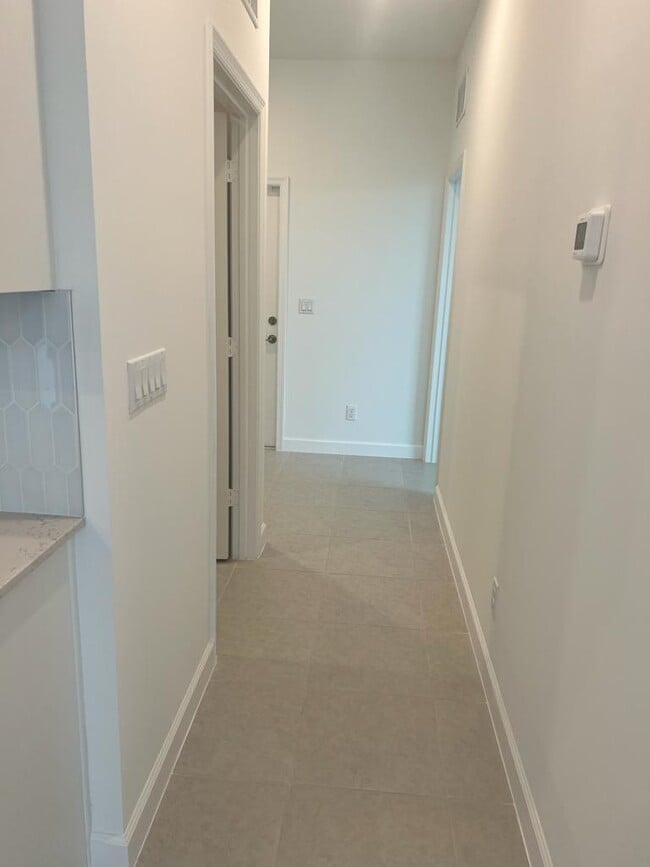 Building Photo - 1215 Tangled Orchard Tr