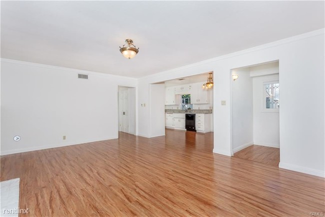 Building Photo - 3 br, 2 bath House - 2101 Granada Ave