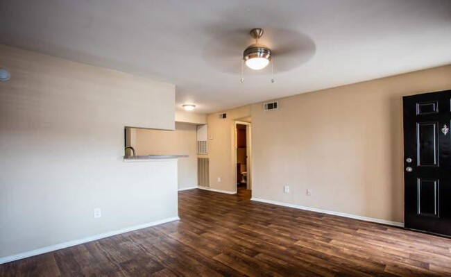 Foto del edificio - 1 bedroom in Tomball TX 77375