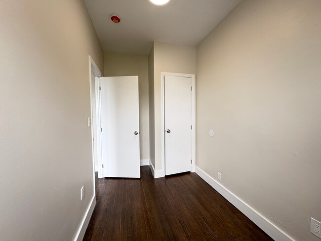 55 2nd Ave B4 - 55-57 2nd Ave