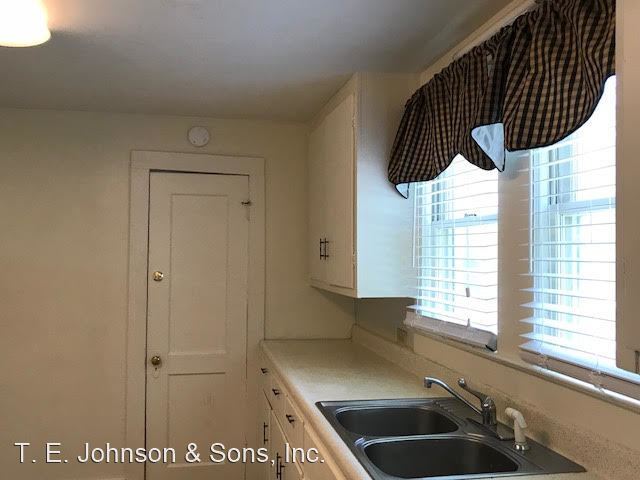 Foto del edificio - 3 br, 1.5 bath House - 3302 Arlington Drive