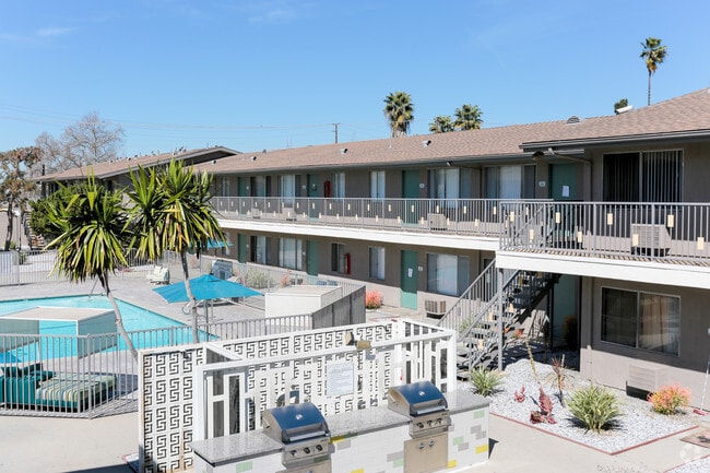 Barbecues - Parker CA