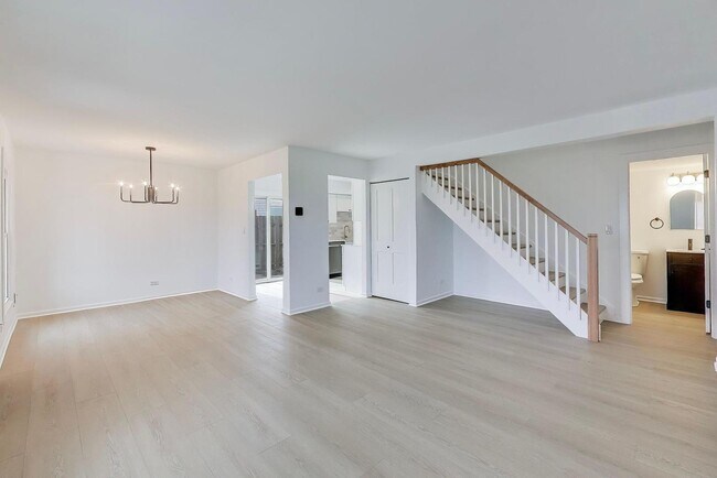 Foto del edificio - 1834 Jamestown Cir