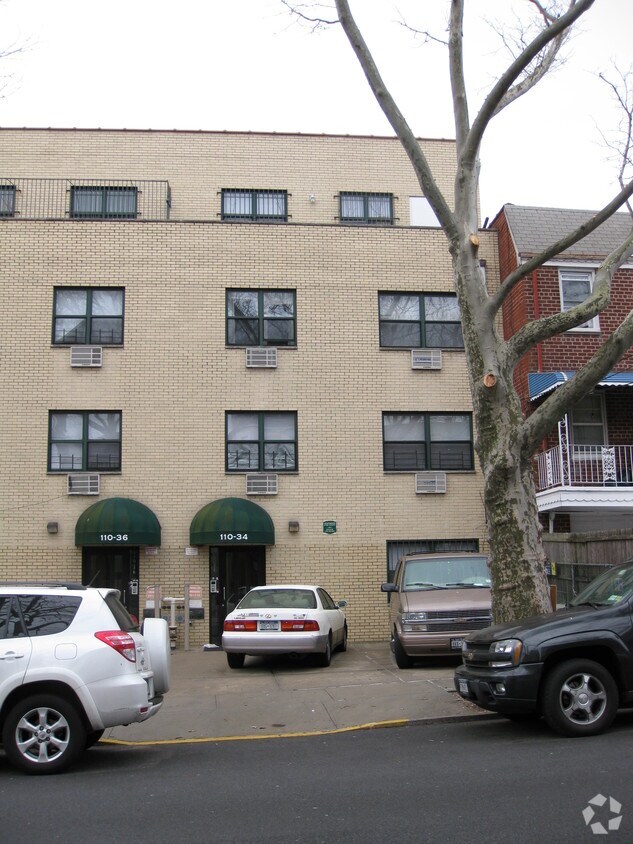 Foto del edificio - 110-34 55th Ave