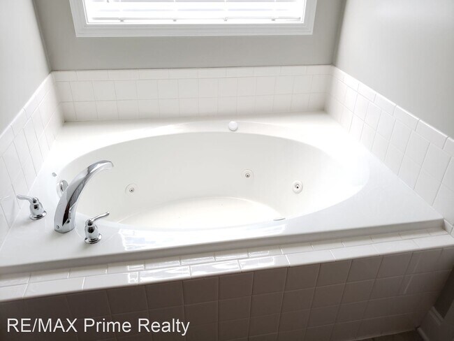 Foto del edificio - 3 br, 2 bath House - 134 LEE RD 2105