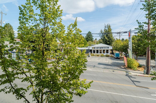 Foto del edificio - 5101 25th Ave NE