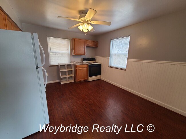 Foto del edificio - 2291 Townhill Rd