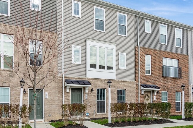 Photo - 210 Gress Rd Townhome