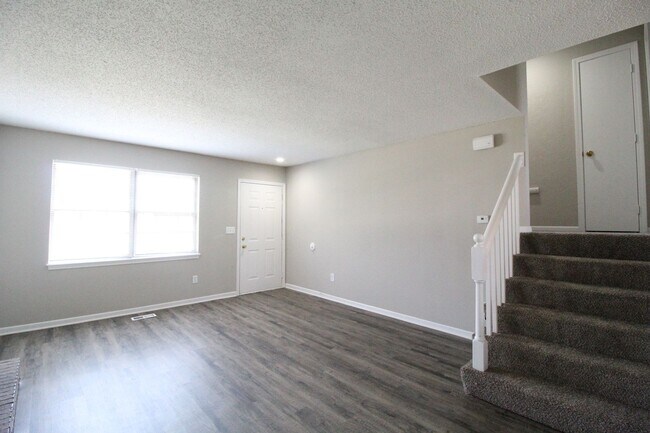 Foto del edificio - Updated 3 Bedroom 2 Bath Duplex in Olathe