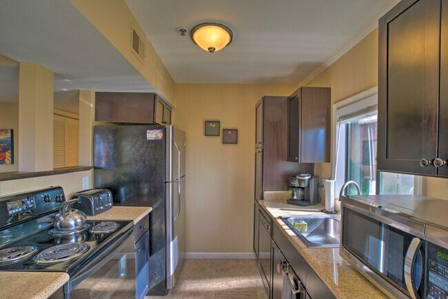 Building Photo - 3500 Hayden Rd