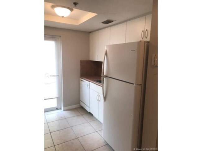 Foto del edificio - 2475-2416 NW 16th St Rd
